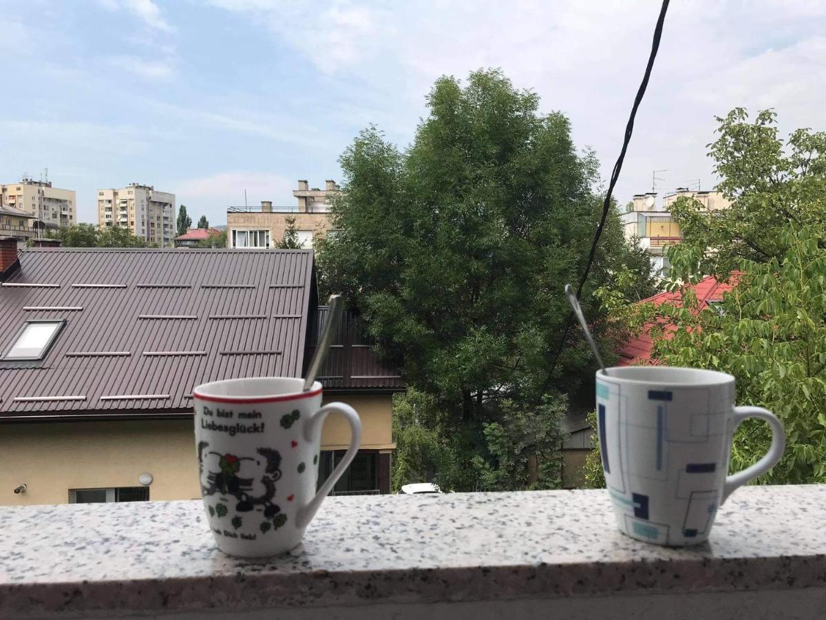 Cozy Room With A Balcony Сараево Екстериор снимка
